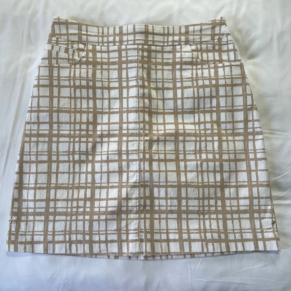 Hilary Radley Tan White Grid Print Skort Built-in Shorts Pockets Small golf prep